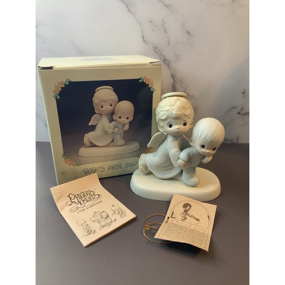 Precious Moments Figurine: E-2840‎ Baby's FIrst Step (5.2") Baby's First Series